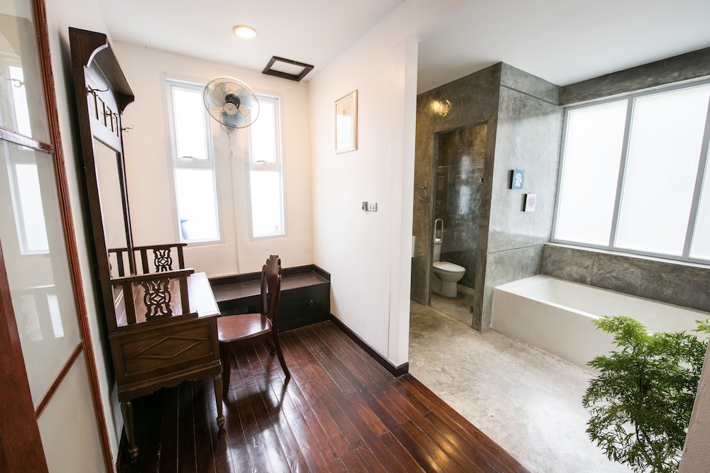 Villa, Beachside - Photo 8