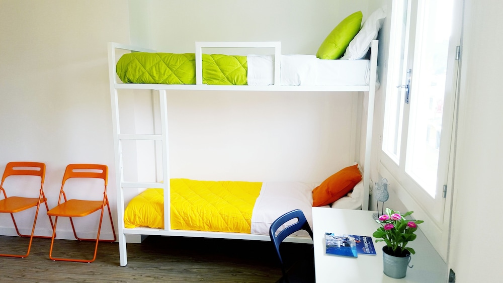 Shared Dormitory, Mixed Dorm (1 Bed In A  4 Bed Mixed Dormitory) photo 2
