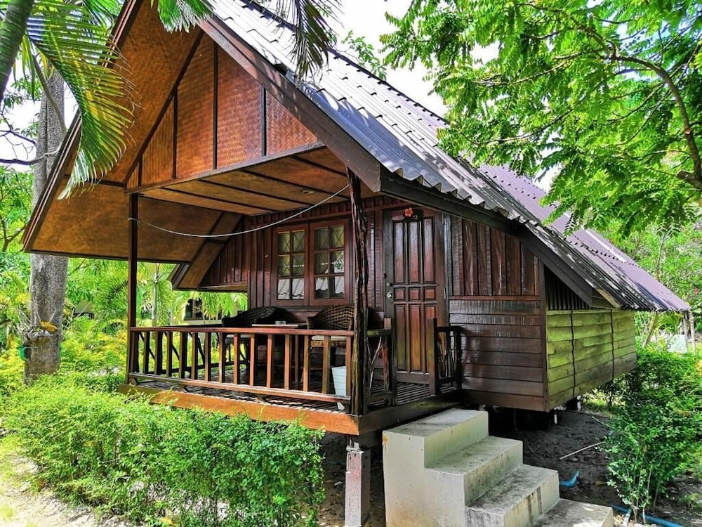 Bungalow Garden View - Photo 10
