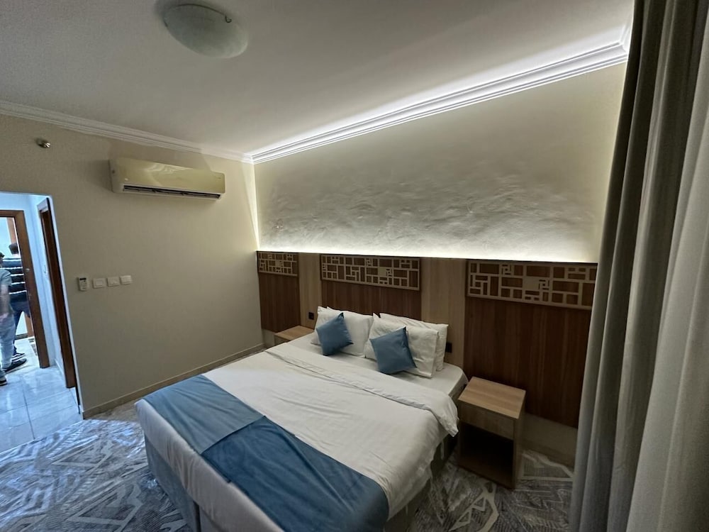 Standard Double or Twin Room - Photo 1
