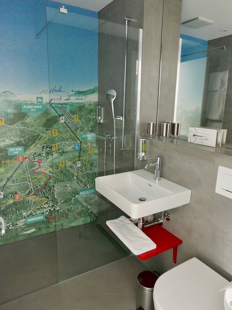 Superior Double Room, Multiple Beds, Balcony, Mountainside photo 2