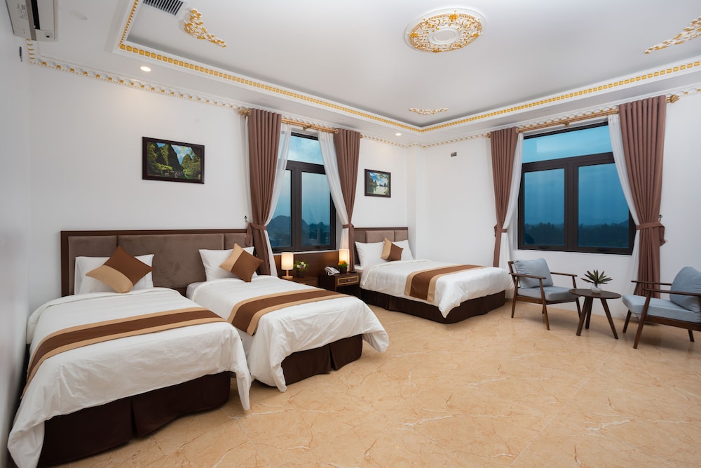 Junior Quadruple Room photo 1
