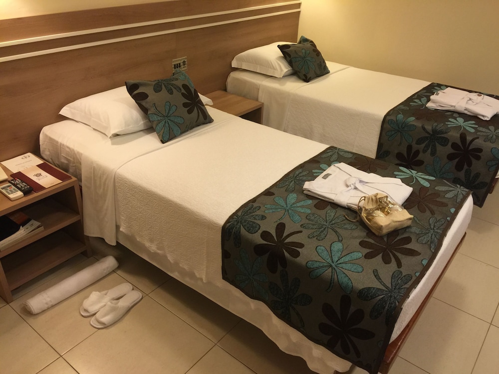 Superior Twin Room photo 2