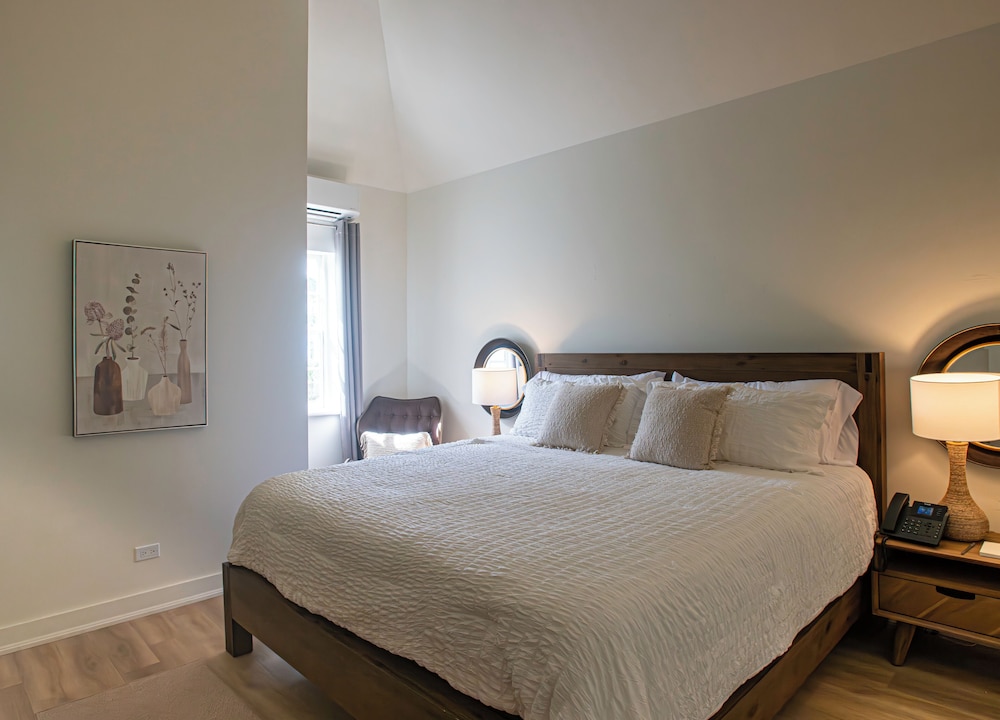 Deluxe Double Room, 1 King Bed