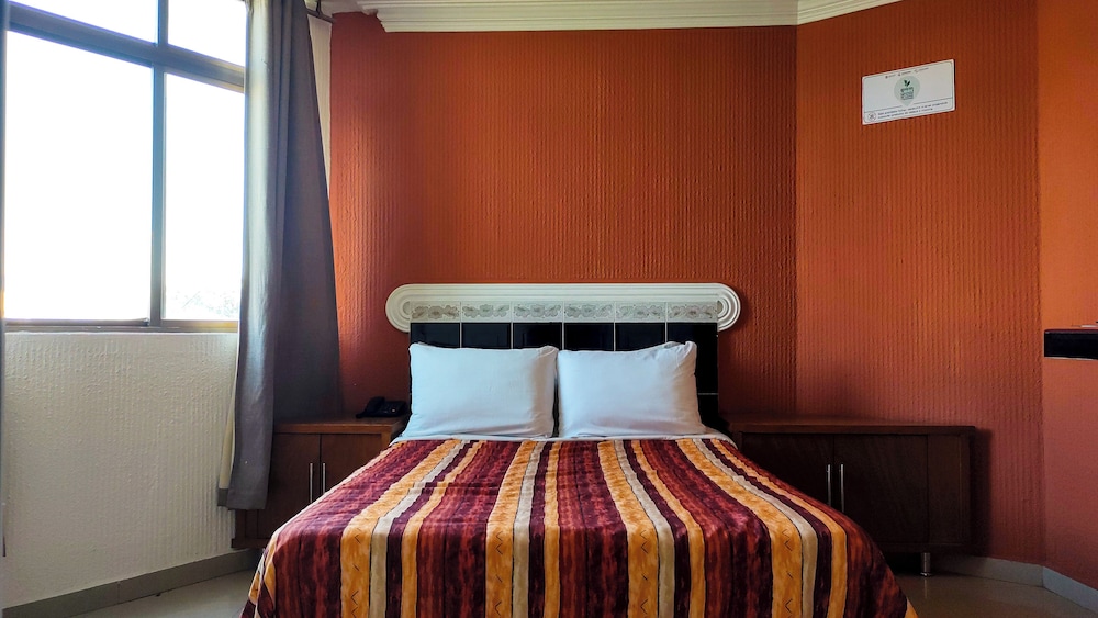 Standard Room photo 2