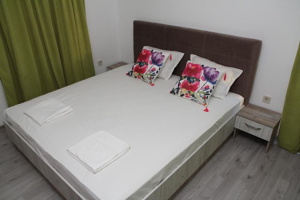 Panoramic Apartment, 1 King Bed With Sofa Bed, Non Smoking photo 1