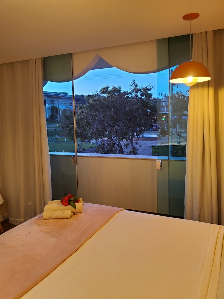 Deluxe Double Room - Photo 19
