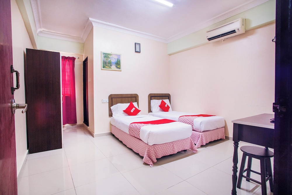 Standard Twin Room photo 1