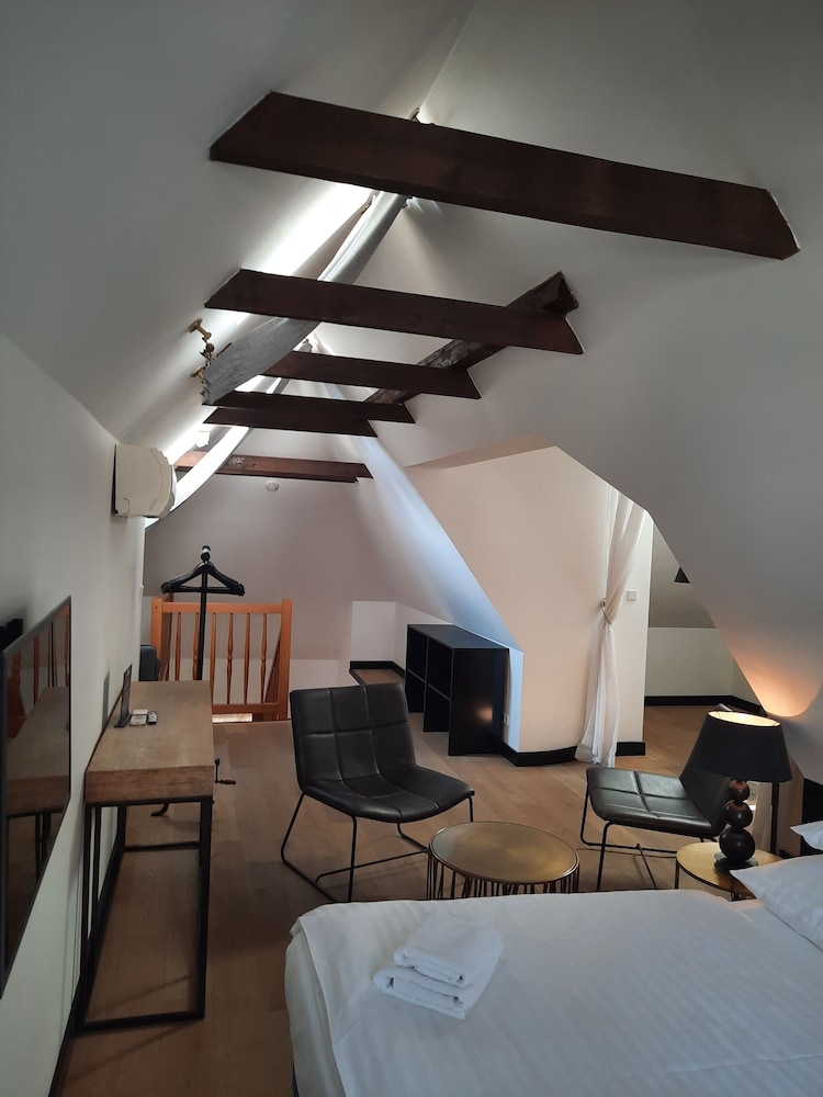 Attic Double or Twin Room without Lift