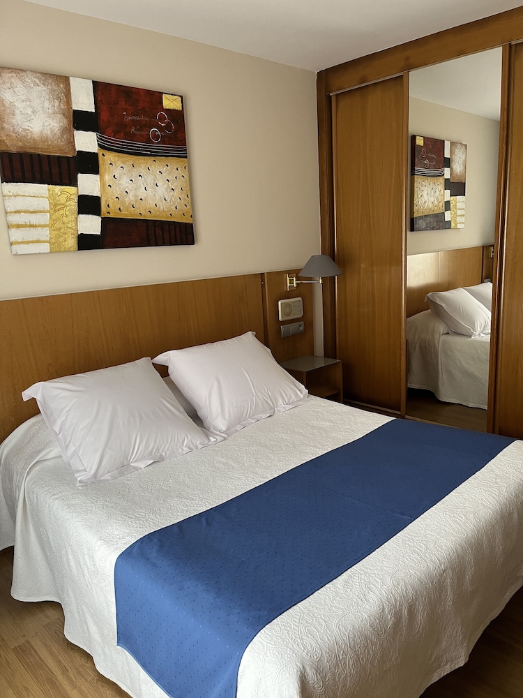 Habitación Doble o con Dos Camas