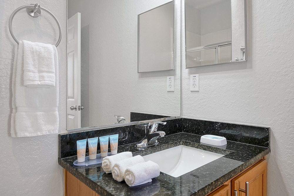 Standard Townhome, 4 Bedrooms, Hot Tub - Photo 31
