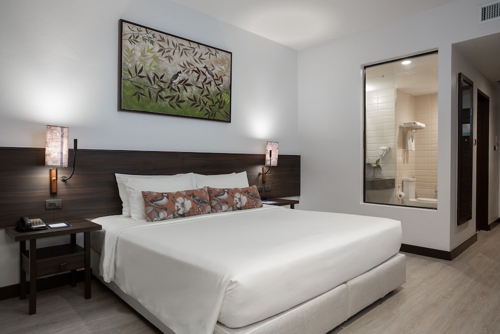 Deluxe Room - Photo 4