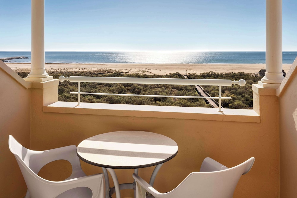Family Communicated Front Ocean View
