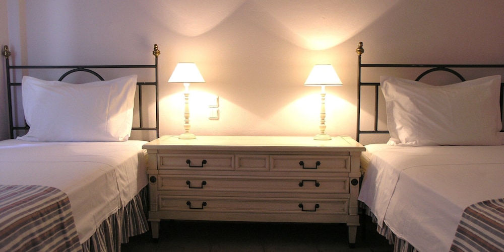 Master Suite | 2 Balconies Sea View photo 1