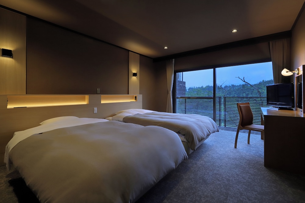 [Junior Suite] Japanese Modern Twin Room with Anteroom, 60 sqm, Private Bathroom - Photo 7