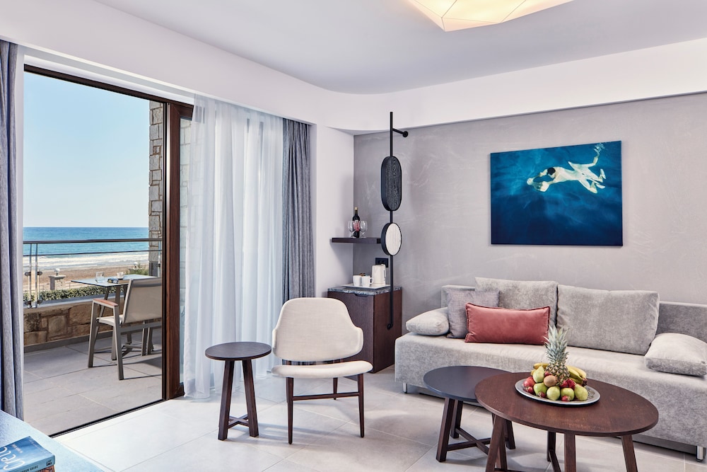 Family Suite Sea View photo 3