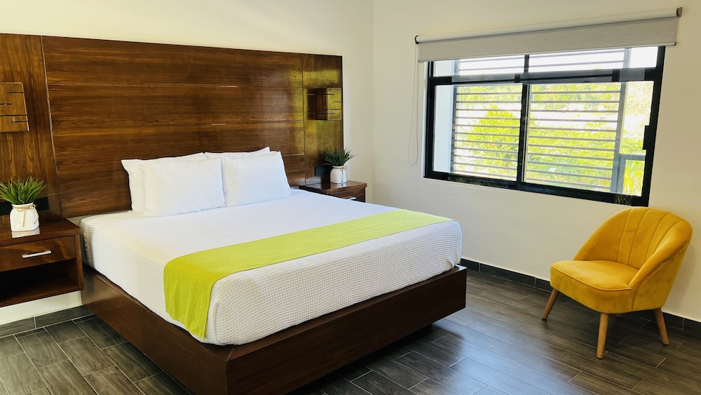 Standard Room - Photo 10