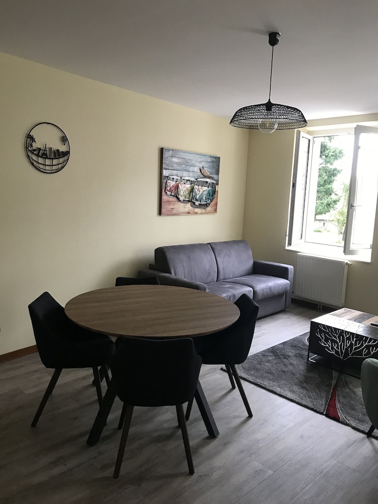 Family Apartment photo 2