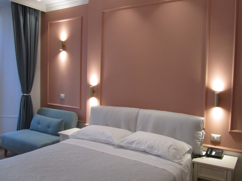 Superior Triple Room - Photo 2