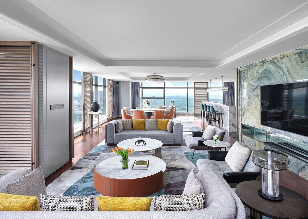 Presidential Suite photo 1