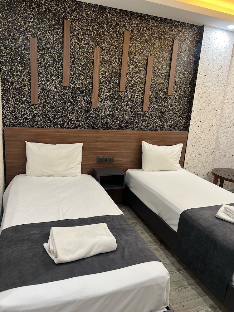 Comfort Twin Room