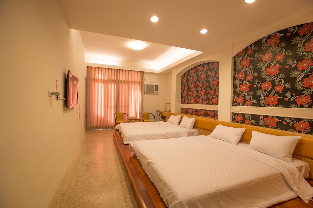 Quadruple Room photo 2
