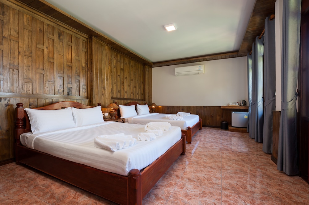 Family Room, Sea View (Free pick up and dop off at Mae Haad) - Photo 2