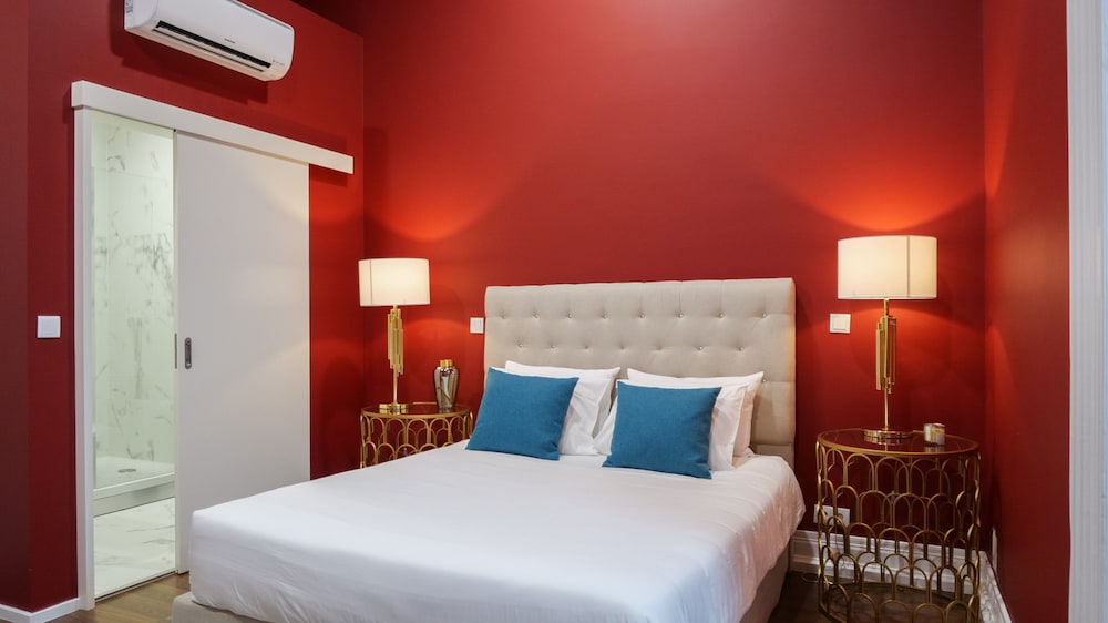 Standard Double Room, 1 Queen Bed, City View (Red) photo 1