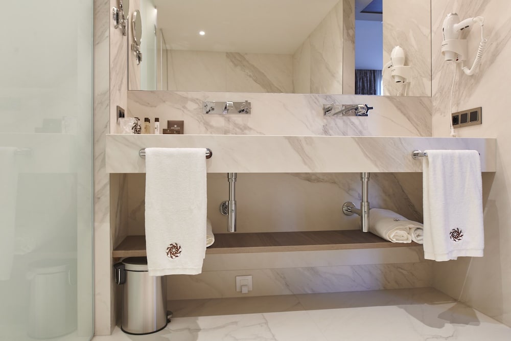 Superior Double Room (Ansares Suite) - Photo 7