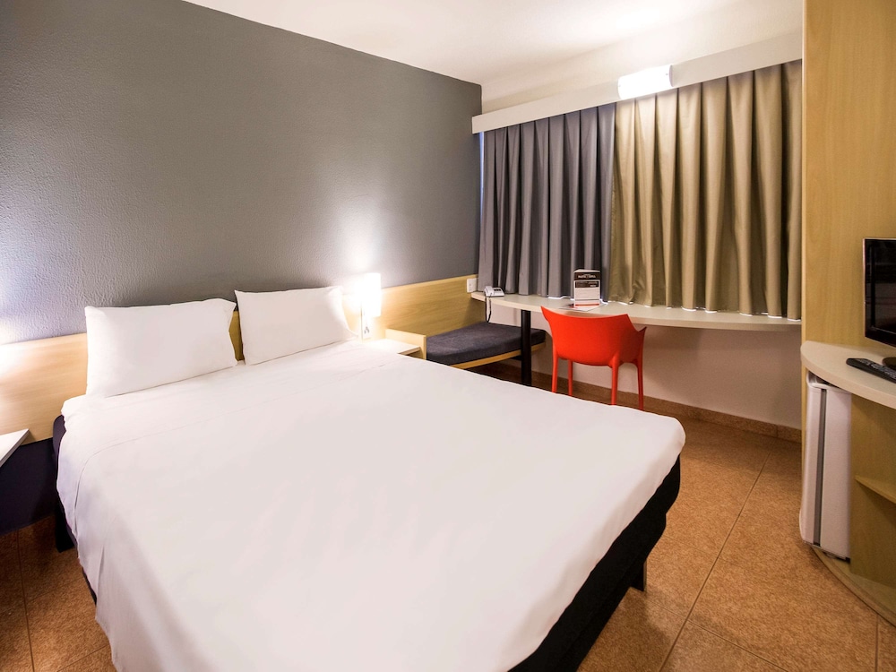 Standard Room, 1 Double Bed (Accessible) photo 1