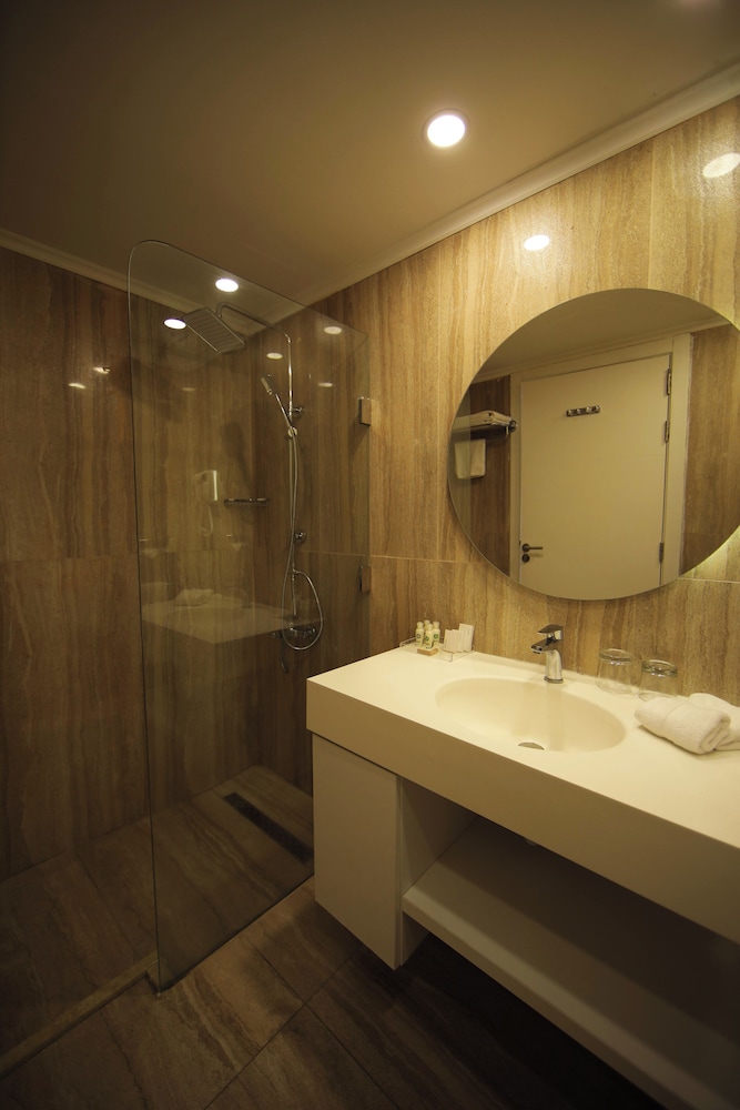 Superior Room, Sea View - Photo 5