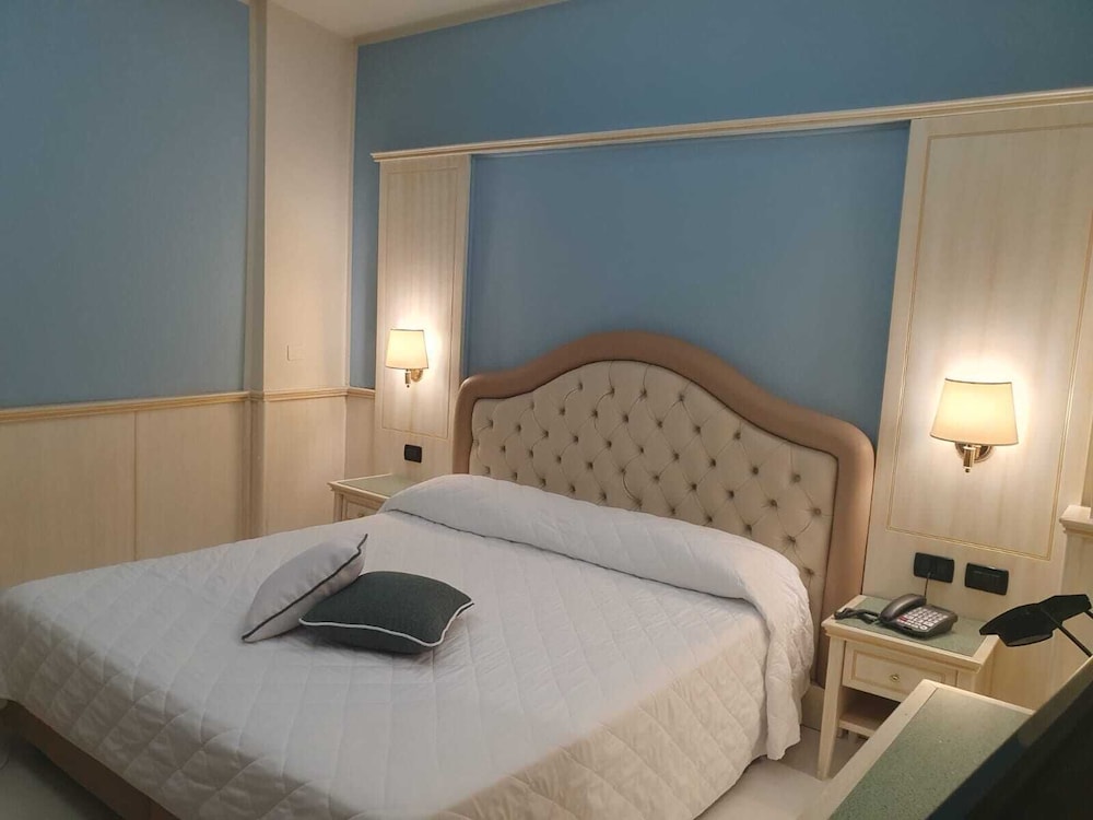 Economy Room - Photo 1