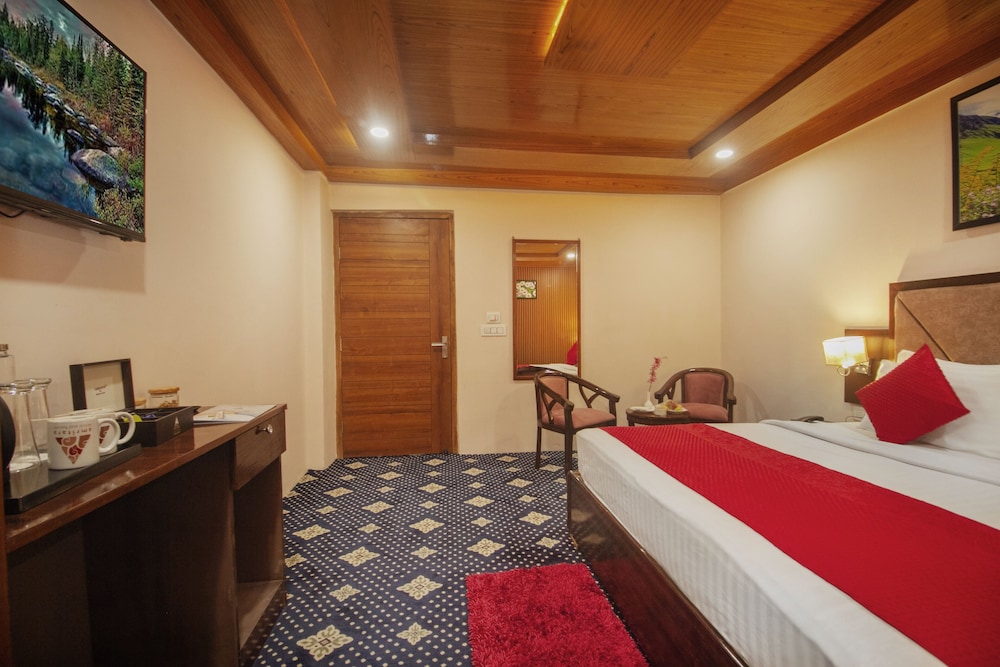 Executive Room