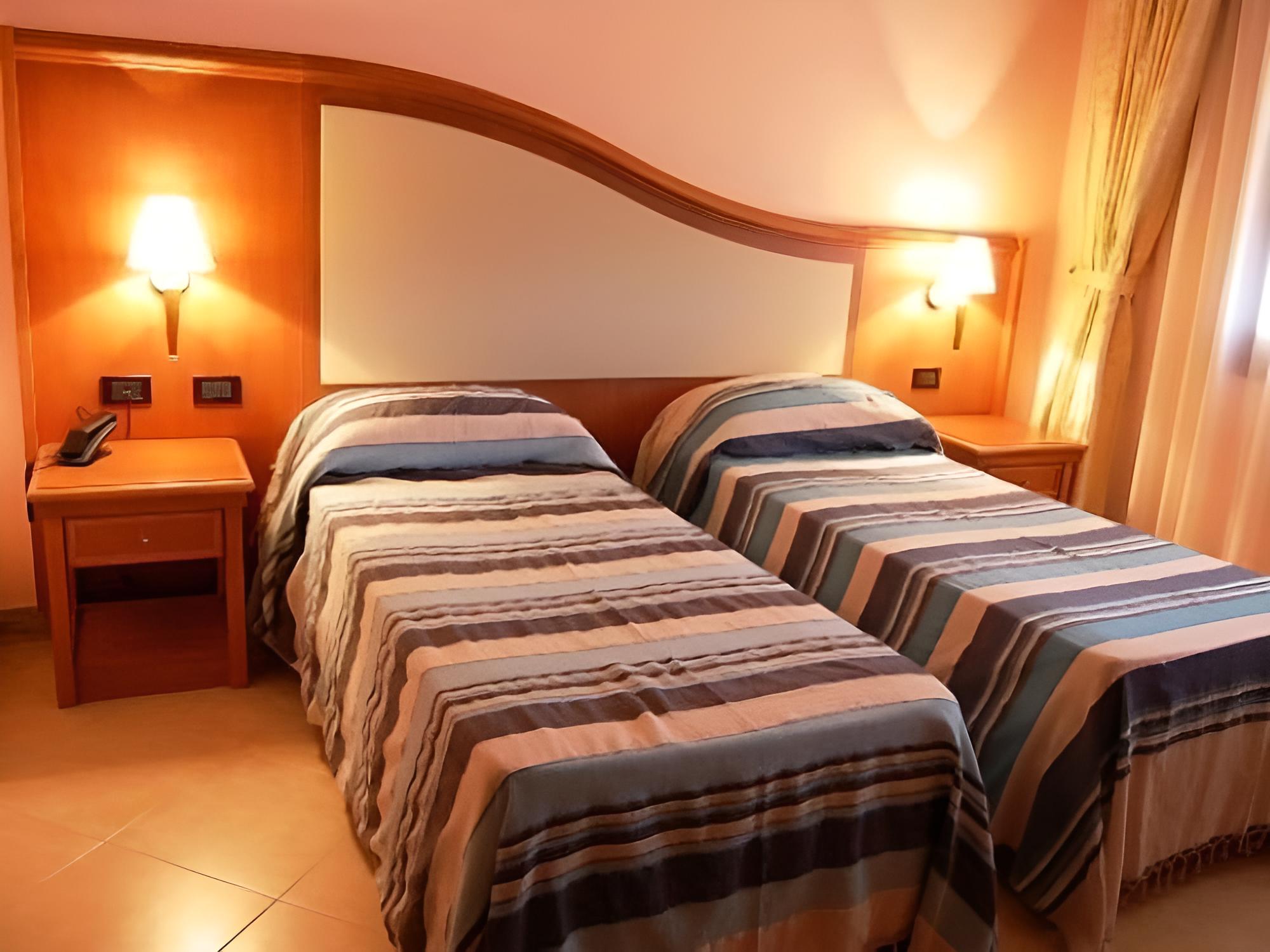 Twin Room, 2 Twin Beds