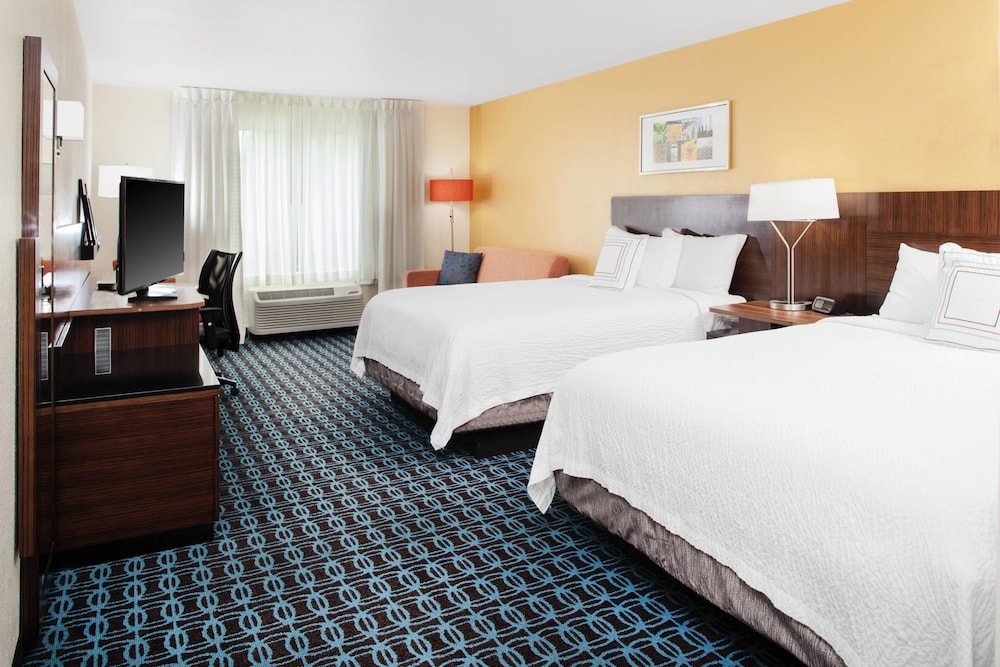 Room, 2 Queen Beds, Non Smoking