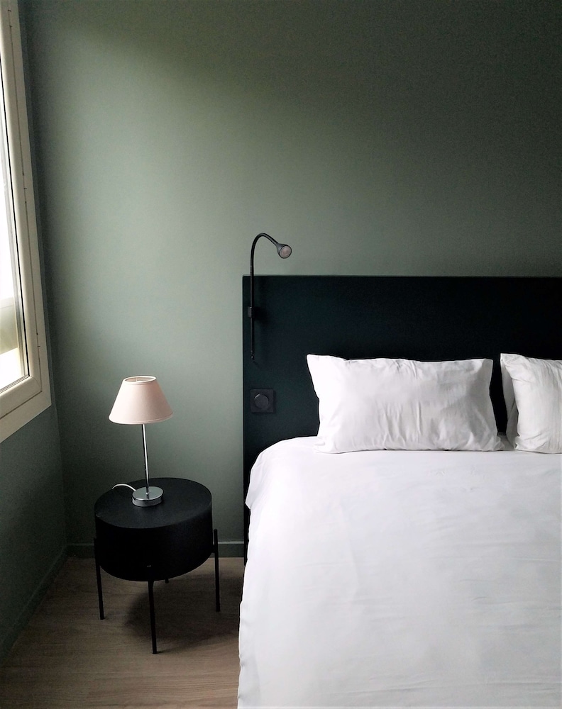 Standard Double Room - Photo 2