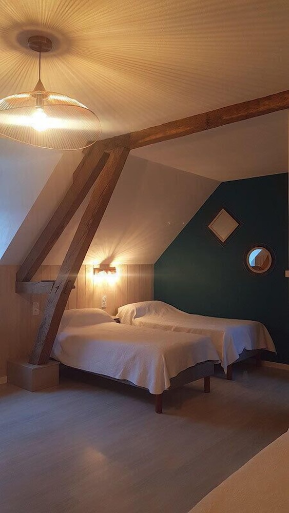 Family Room (Aguantise) photo 2