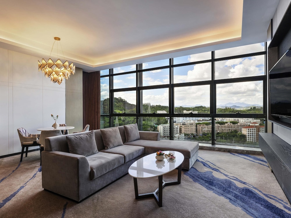 Superior Suite, 1 King Bed