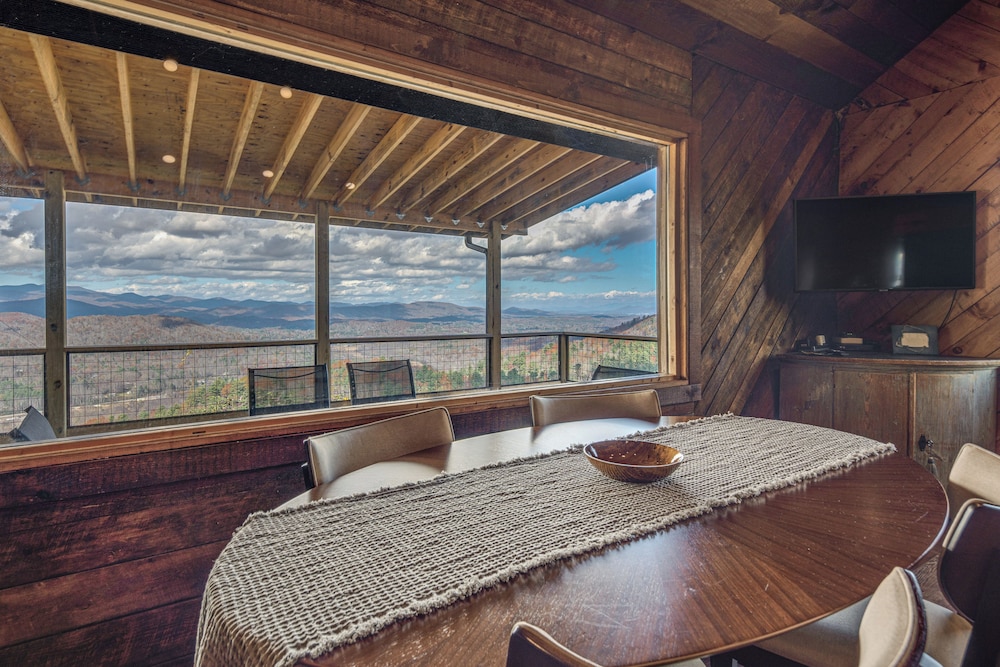 House (2 Bedrooms) photo 1