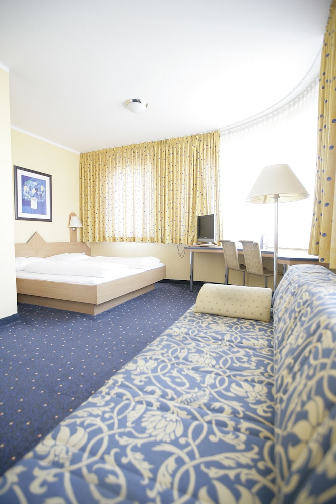 Double Room - Photo 2