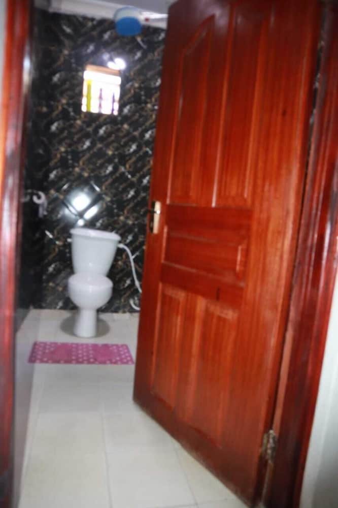 Exclusive House photo 2