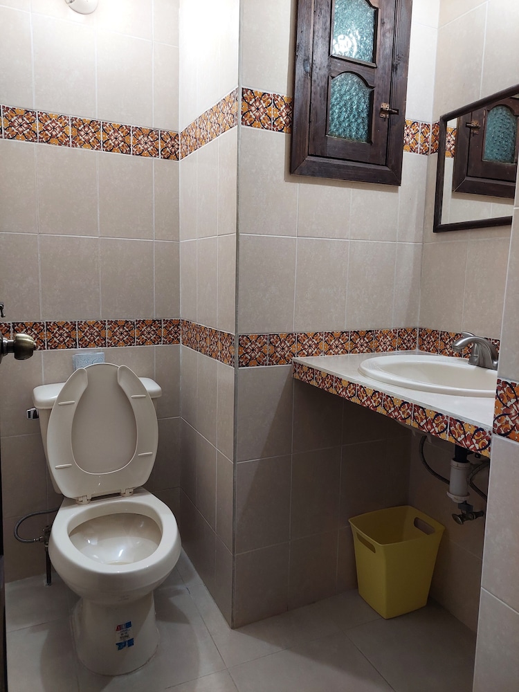 Standard Room photo 3
