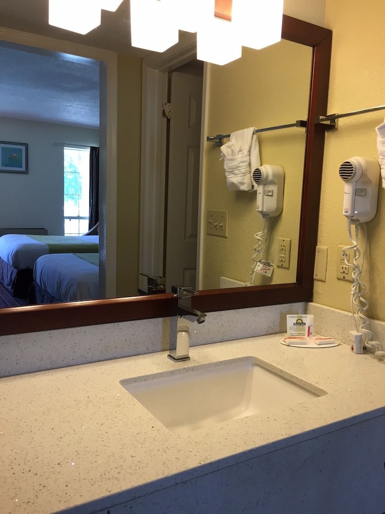 Double Room, 2 Double Beds - Photo 4