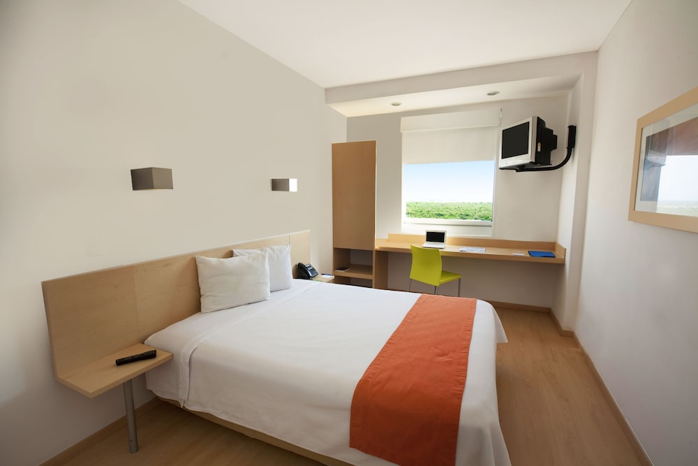 Standard Room photo 1
