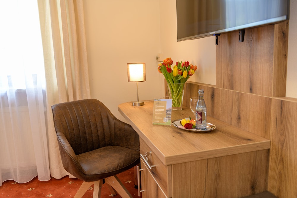 Single Room photo 3