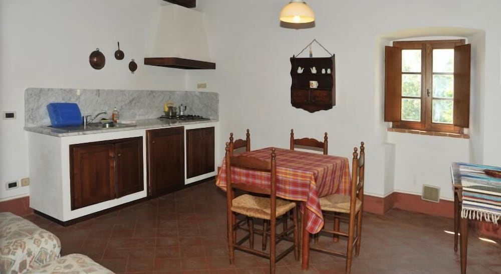 Duplex, 1 Bedroom, Annex Building (Bilo 8) photo 2