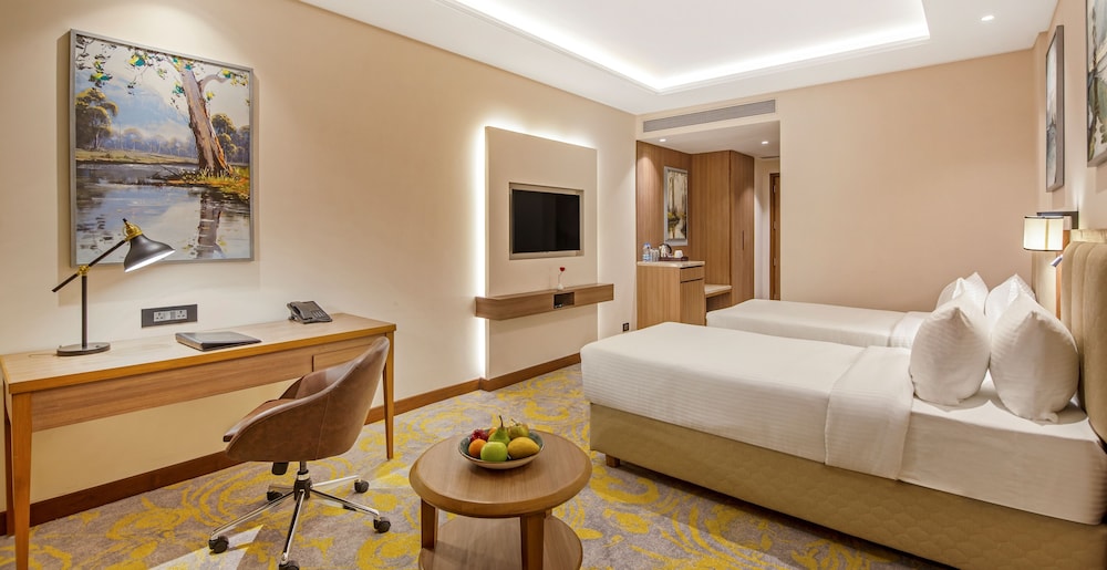 Deluxe Room, 2 Twin Beds - Photo 1