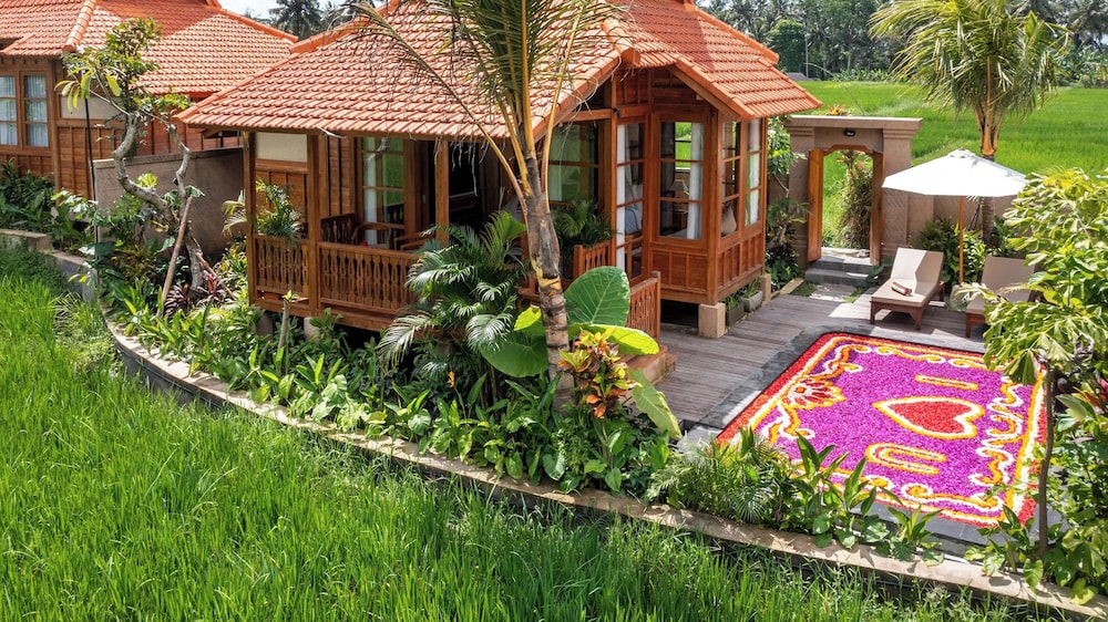 One Bedroom Wooden Private Pool Villa - Photo 6