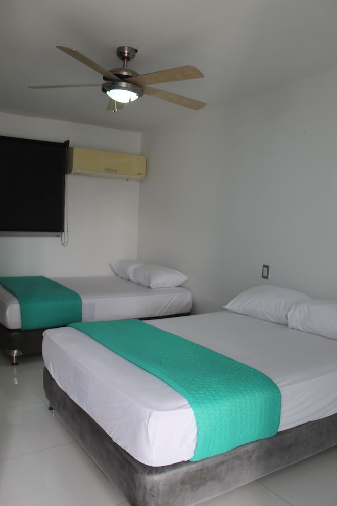 Standard Room, 2 Double Beds