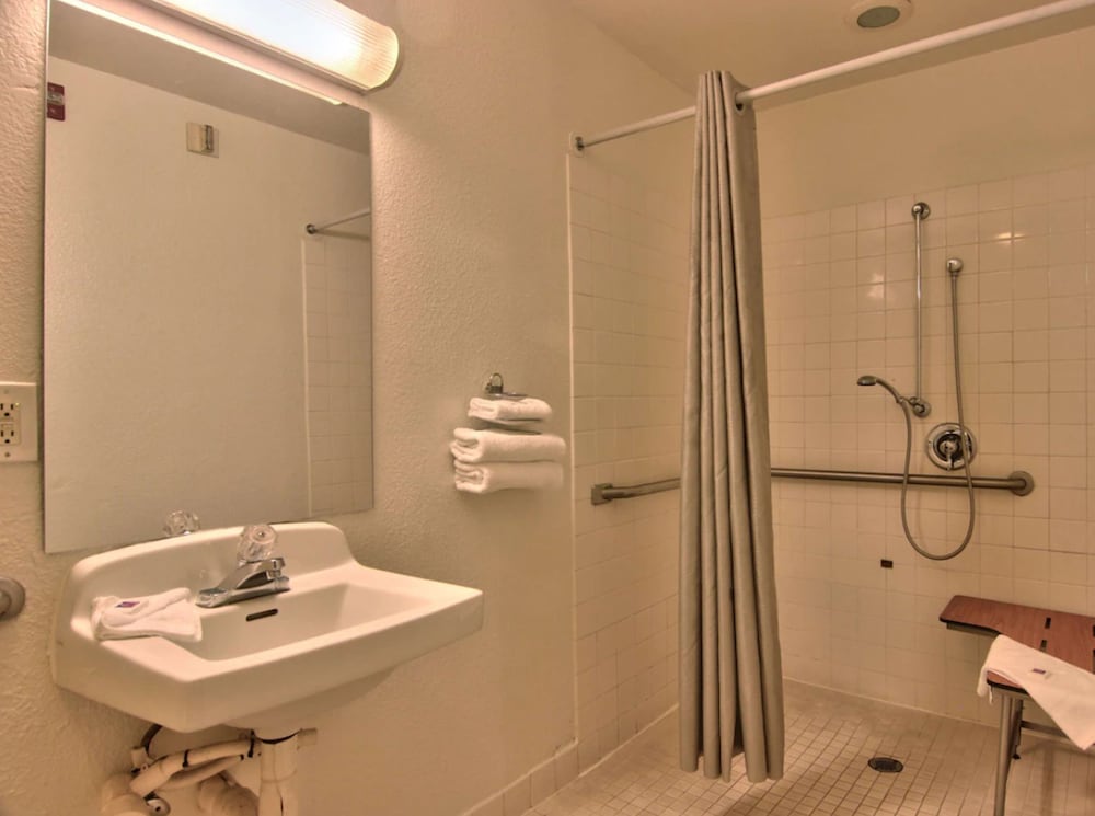 Motel 6-Sacramento, CA - Old Sacramento North, Foto 3